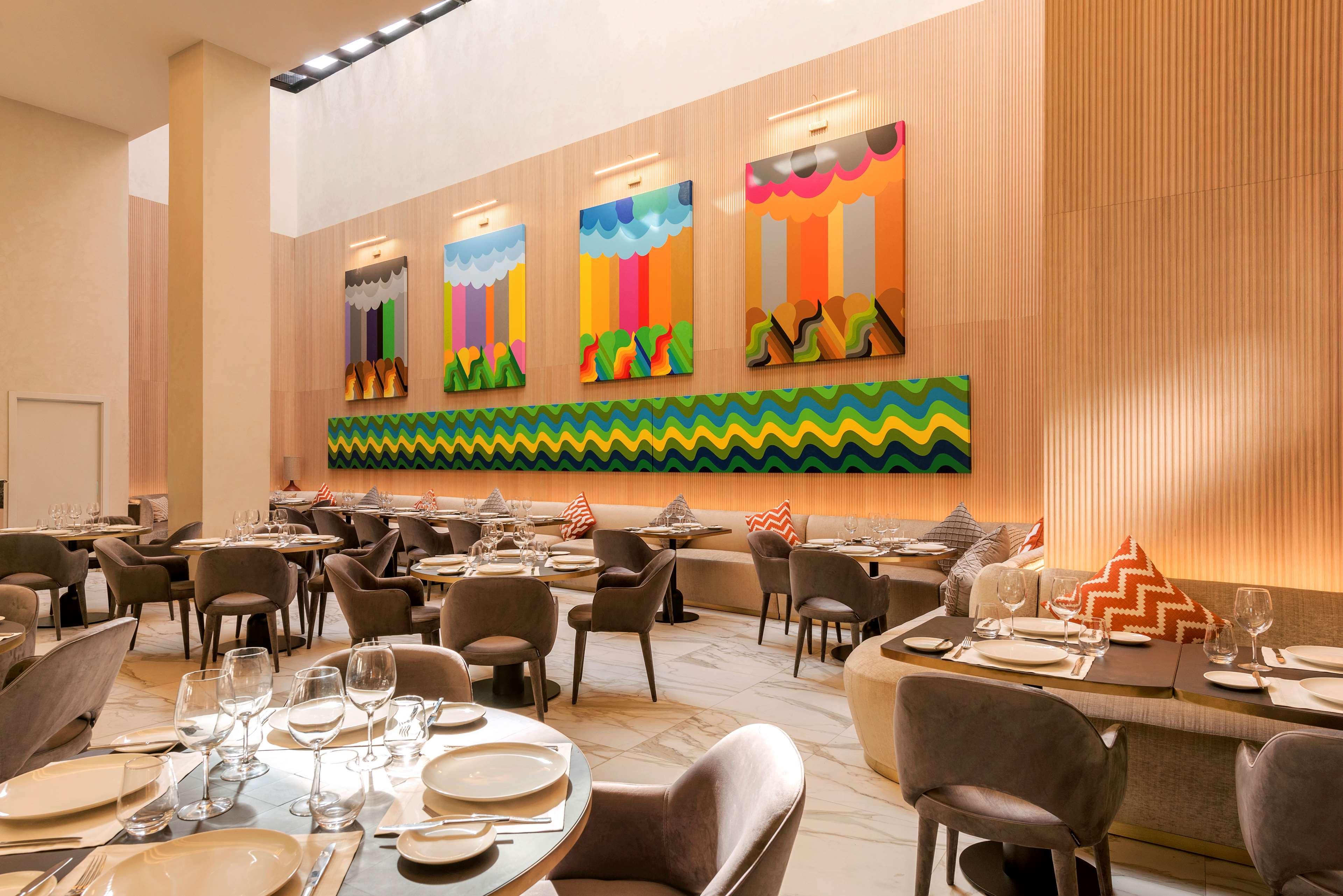 Radisson Blu Hotel Casablanca City Center מראה חיצוני תמונה The restaurant