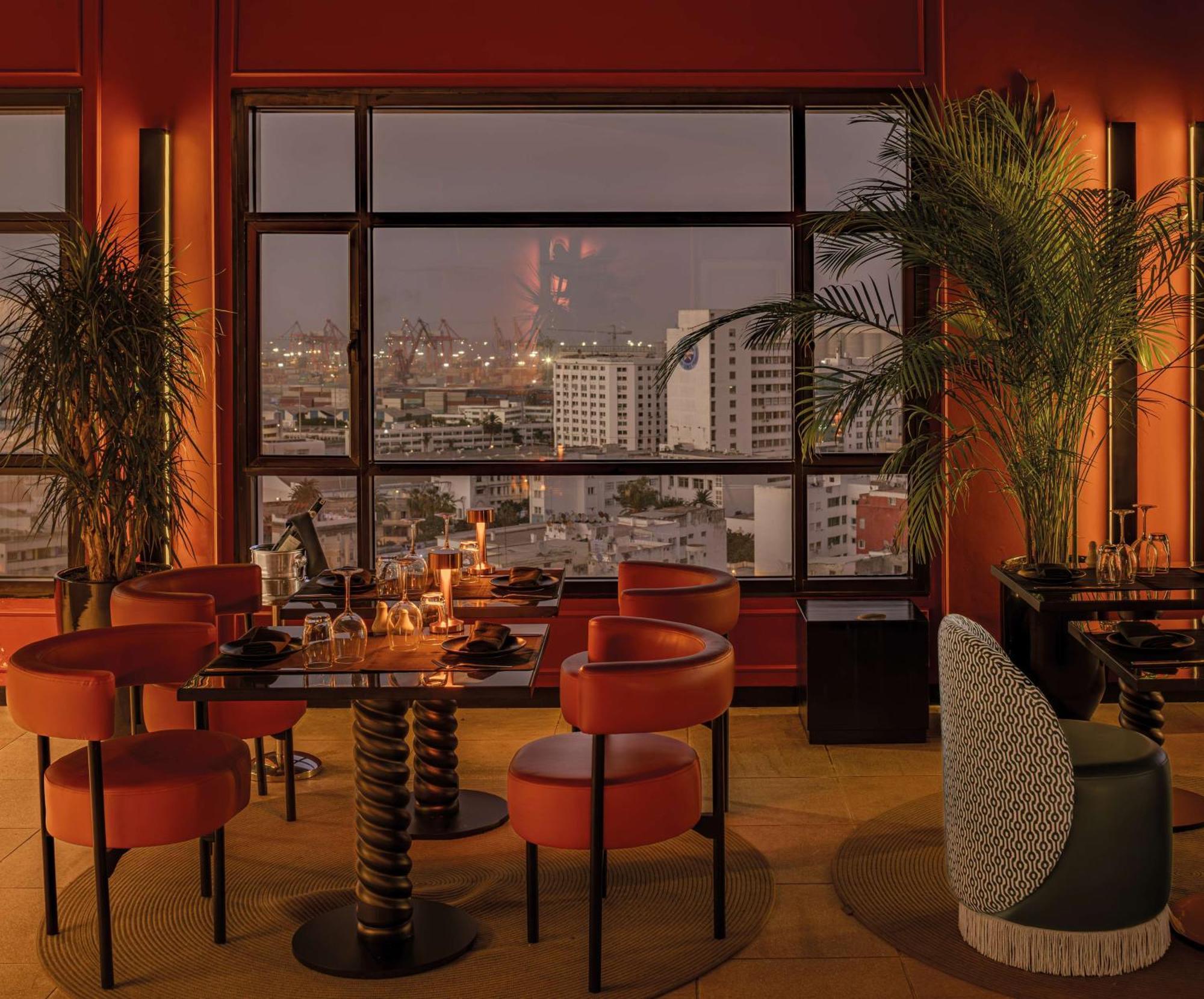 Radisson Blu Hotel Casablanca City Center מראה חיצוני תמונה The 19th floor lounge